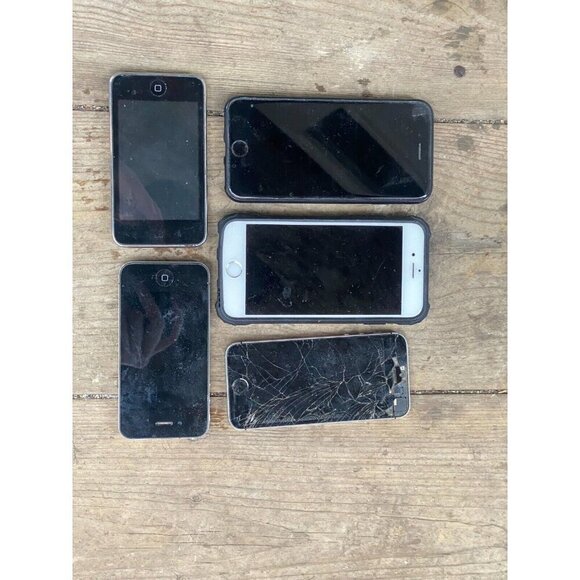 5 BROKEN IPHONE LOT - VARIOUS MODELS - 4 IPHONES, 1 IPOD Apple - Picture 3 of 7